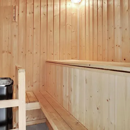 Beautiful In With Sauna, Wifi And 4 Bedrooms Semesterbostad Hejls